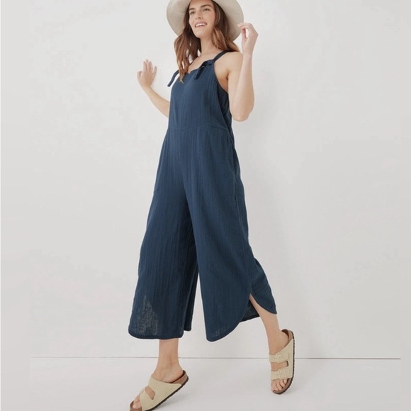 Pact Pants - NWT Pact coastal double gauze tie strap jumpsuit M navy cropped organic cotton